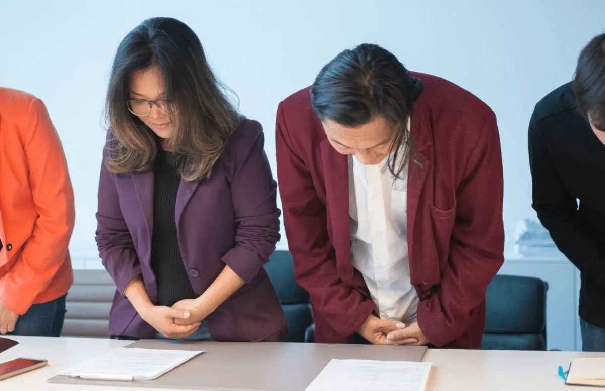 Business Greetings in Japan